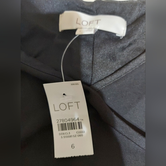 NWT Ann Taylor LOFT black dress Size 6 - Picture 3 of 5